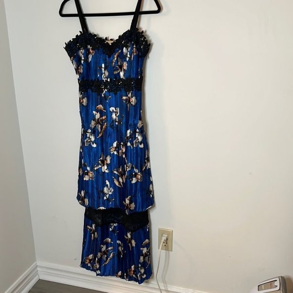 Carmella Pleated Midi Dress - Picture 3 of 7